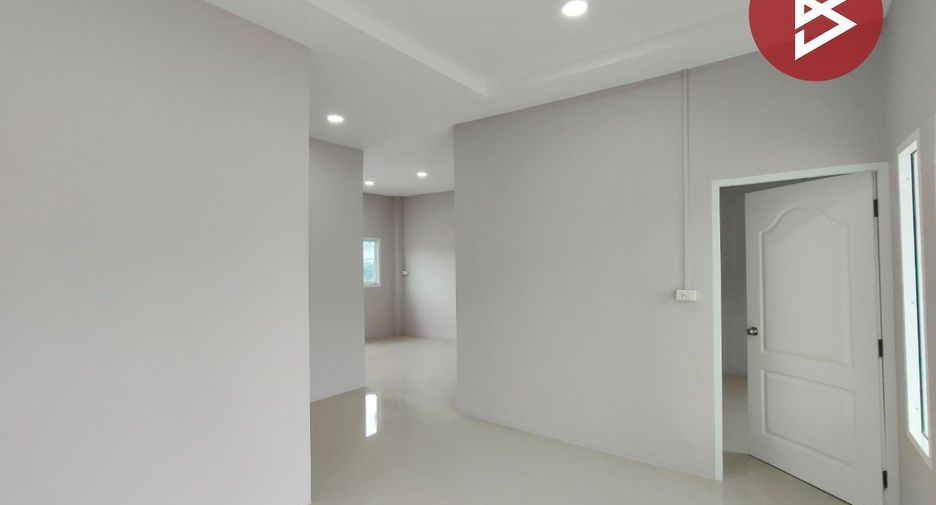 For sale 3 bedrooms house in Photharam, Ratchaburi