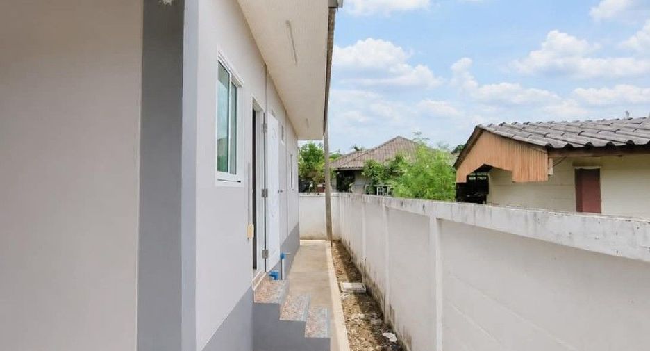 For sale 3 bedrooms house in Photharam, Ratchaburi
