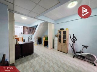 Casa adosada en venta de 3 habitaciones en Thung Khru, Bangkok
