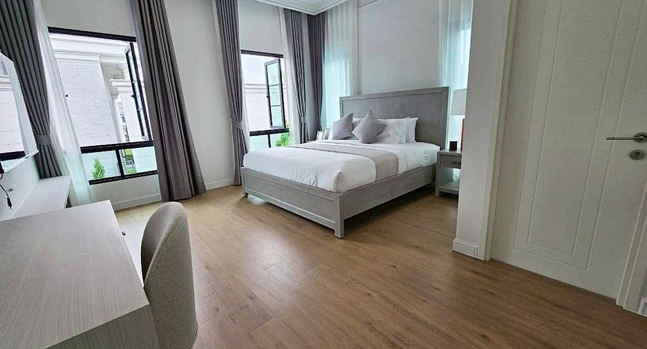 Haus zur Miete mit 5 Zimmer in Saphan Sung, Bangkok