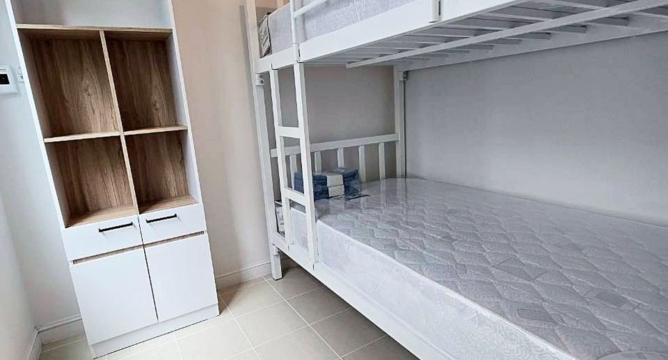 Haus zur Miete mit 5 Zimmer in Saphan Sung, Bangkok