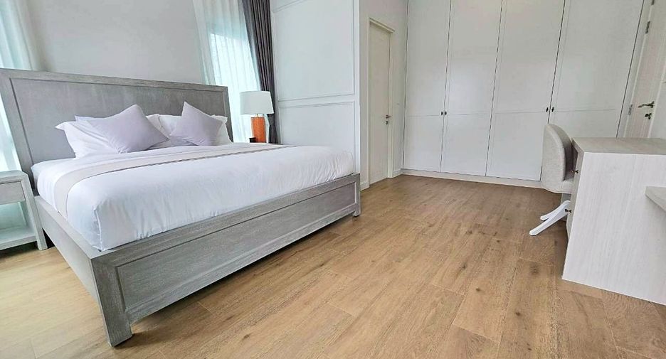 Haus zur Miete mit 5 Zimmer in Saphan Sung, Bangkok