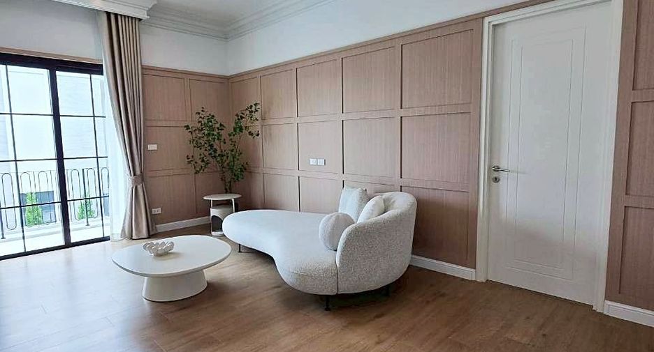 Haus zur Miete mit 5 Zimmer in Saphan Sung, Bangkok