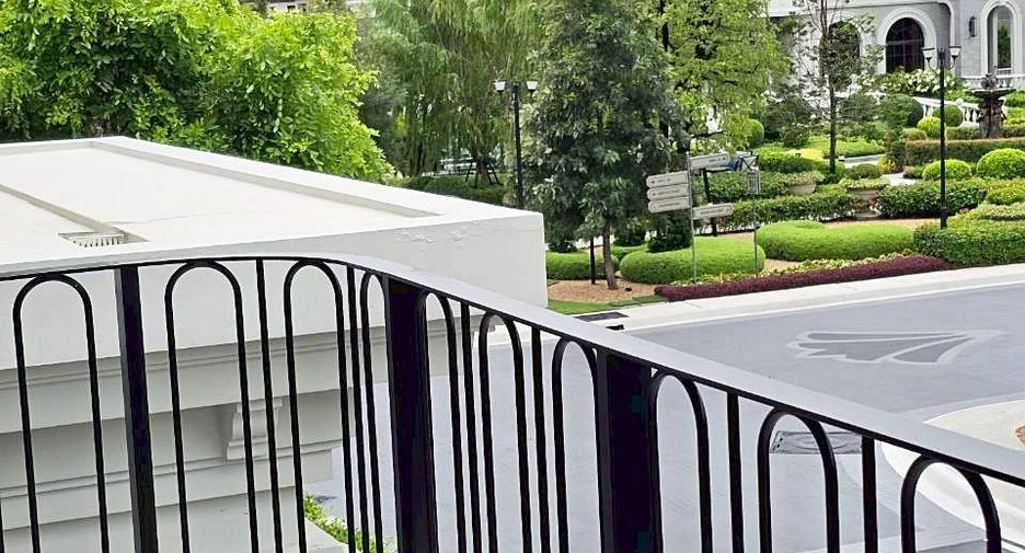 Haus zur Miete mit 5 Zimmer in Saphan Sung, Bangkok