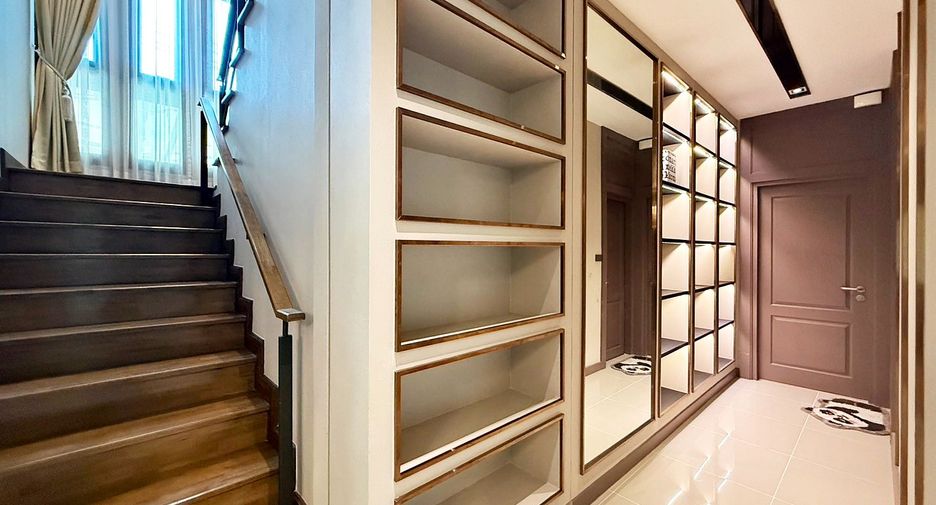 For rent 4 bedrooms house in Prawet, Bangkok
