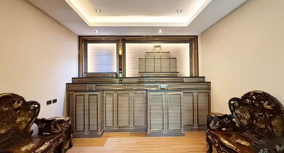 For rent 4 bedrooms house in Prawet, Bangkok