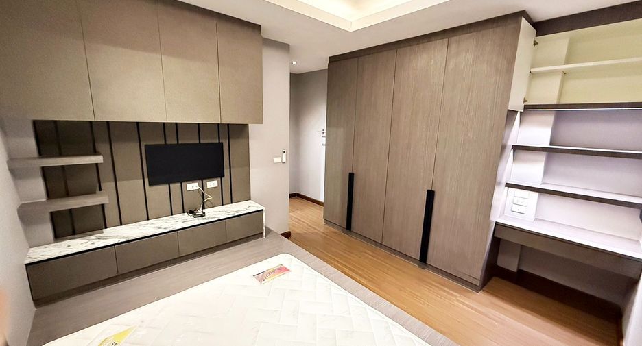 For rent 4 bedrooms house in Prawet, Bangkok