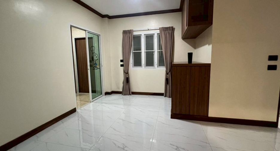 ขาย 6 ห้องนอน บ้านเดี่ยว ใน บางบัวทอง, นนทบุรี