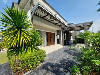 For sale 4 bedrooms house in Thawi Watthana, Bangkok