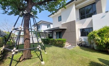 出售 4 卧室 独立屋 在 Thawi Watthana, 曼谷