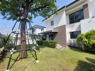 For sale 4 bedrooms house in Thawi Watthana, Bangkok
