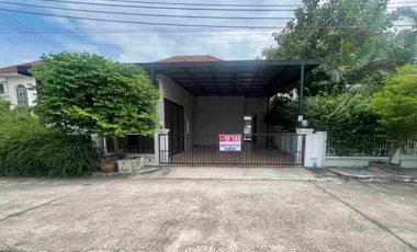 Haus zum Kauf mit 3 Zimmer in Sai Mai, Bangkok