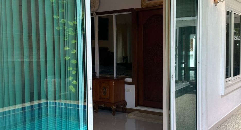 For rent and for sale 4 bedrooms house in Bang Lamung, Chonburi