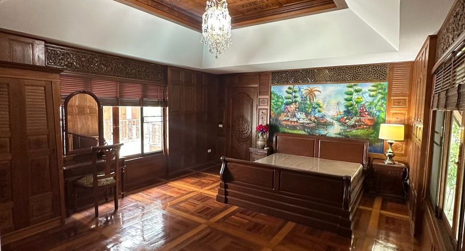 For rent and for sale 4 bedrooms house in Bang Lamung, Chonburi