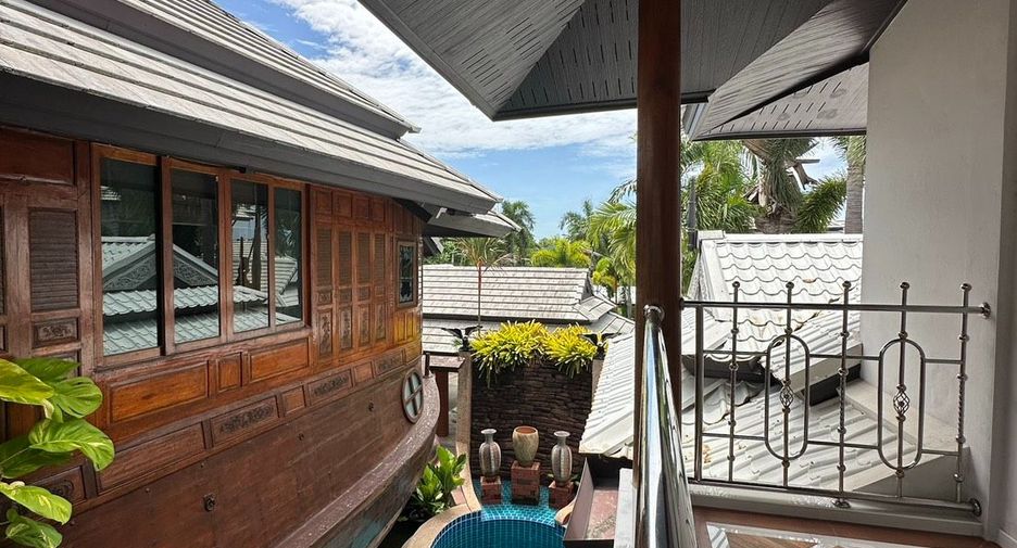 For rent and for sale 4 bedrooms house in Bang Lamung, Chonburi