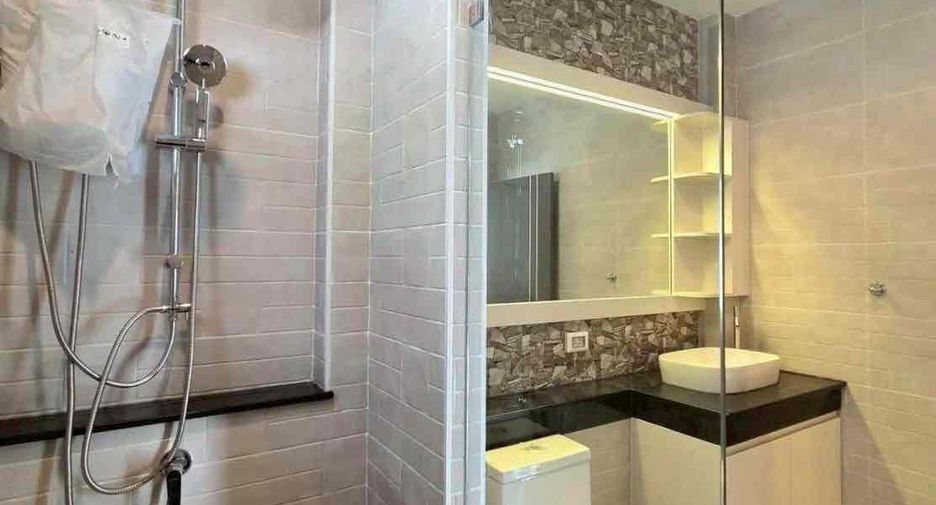 À vendre 3 chambres villa à Huay Yai, Pattaya
