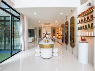 For sale 2 ベッドルーム office in Bang Phli, Samut Prakan