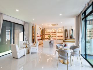 For sale 2 ベッドルーム office in Bang Phli, Samut Prakan
