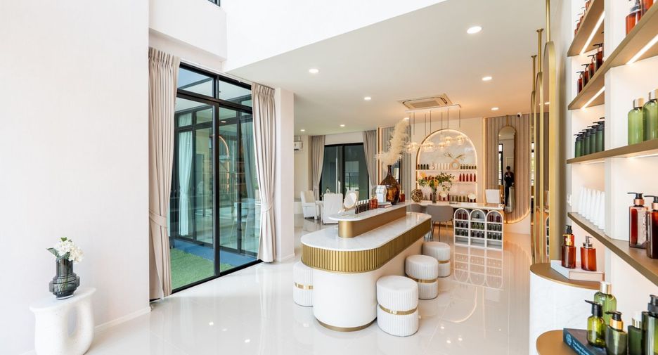 For sale 2 ベッドルーム office in Bang Phli, Samut Prakan