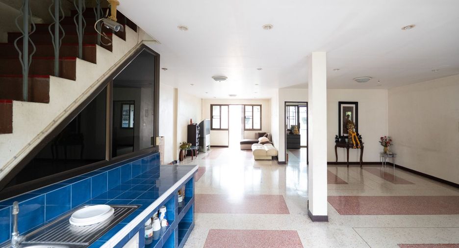 Local comercial en venta en Bang Bon, Bangkok