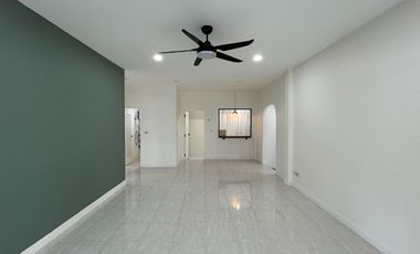 Haus zum Kauf mit 3 Zimmer in Mueang Chiang Mai, Chiang Mai