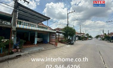 For sale 3 bedrooms townhouse in Khlong Luang, Pathum Thani