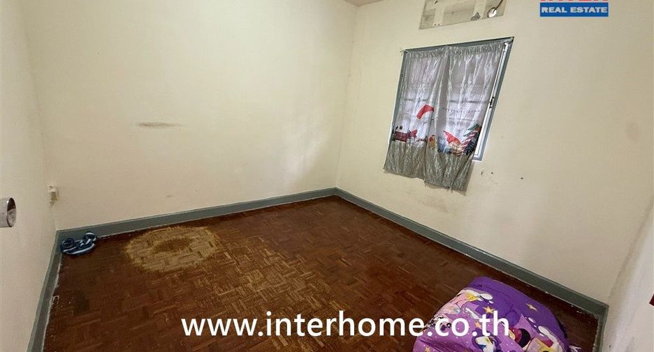 For sale 3 bedrooms townhouse in Khlong Luang, Pathum Thani