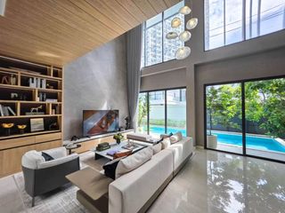 Villa zum Kauf mit 4 Zimmer in Bang Lamung, Chonburi
