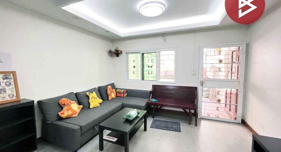 Reihenhaus zum Kauf mit 2 Zimmer in Pak Kret, Nonthaburi