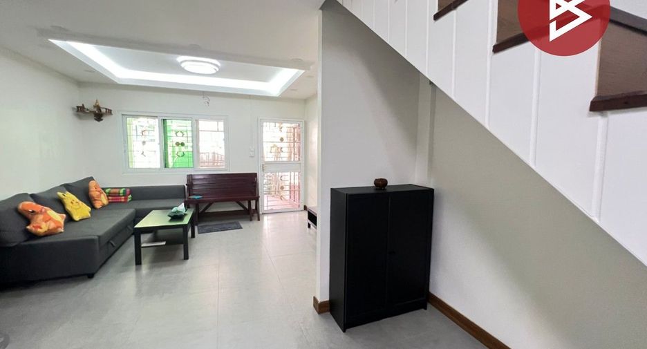 Reihenhaus zum Kauf mit 2 Zimmer in Pak Kret, Nonthaburi