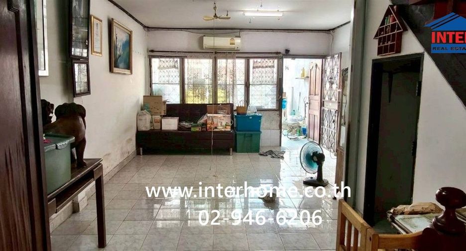 For sale 2 bedrooms townhouse in Bang Bua Thong, Nonthaburi