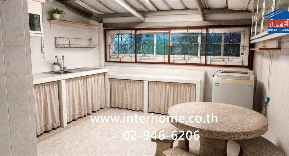 For sale 2 bedrooms townhouse in Bang Bua Thong, Nonthaburi