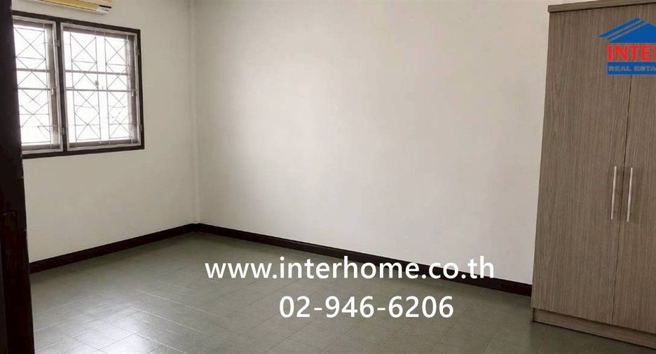 For sale 2 bedrooms townhouse in Bang Bua Thong, Nonthaburi