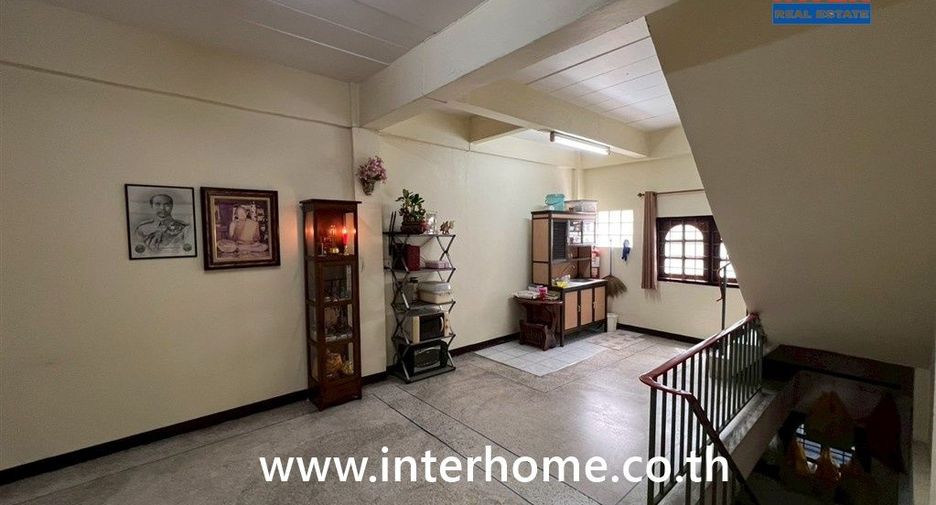 Gewerbefläche zum Kauf mit 5 Zimmer in Bang Khae, Bangkok