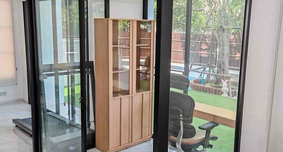 出租 和 出售 3 卧室 独立屋 在 Prawet, 曼谷