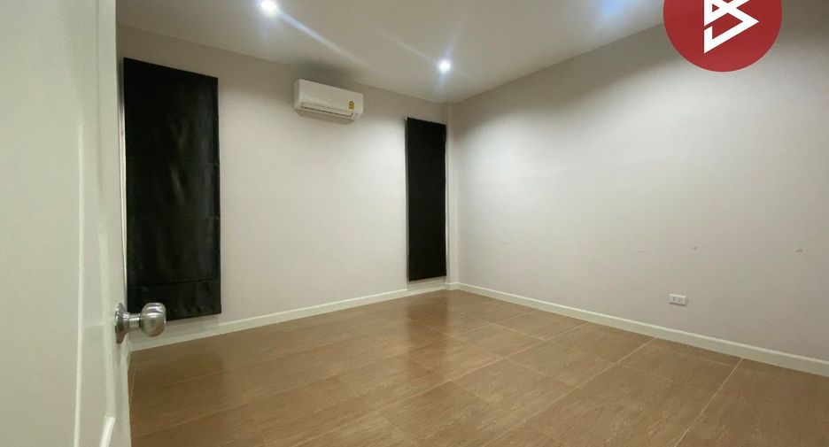 出售 3 卧室 独立屋 在 Mueang Suphan Buri, Suphan Buri