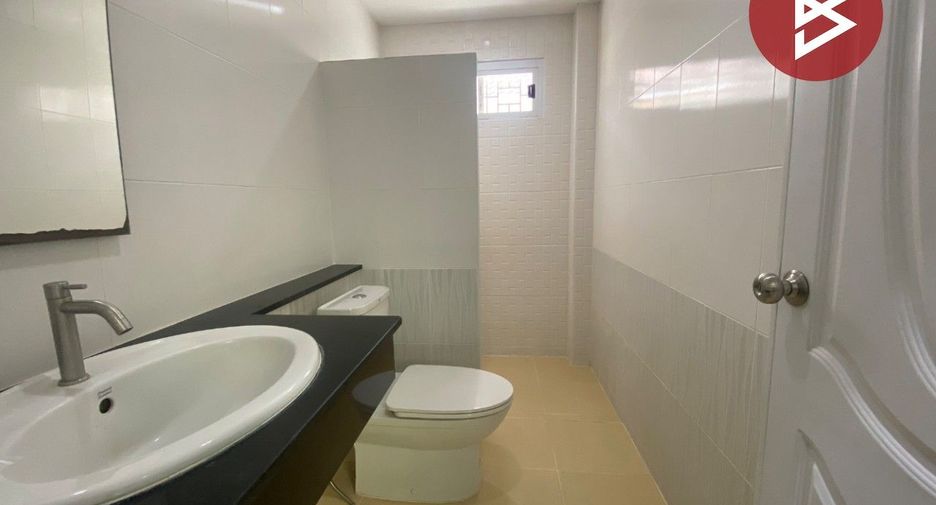 出售 3 卧室 独立屋 在 Mueang Suphan Buri, Suphan Buri