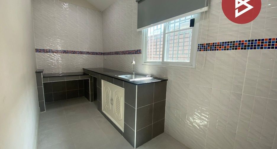 出售 3 卧室 独立屋 在 Mueang Suphan Buri, Suphan Buri