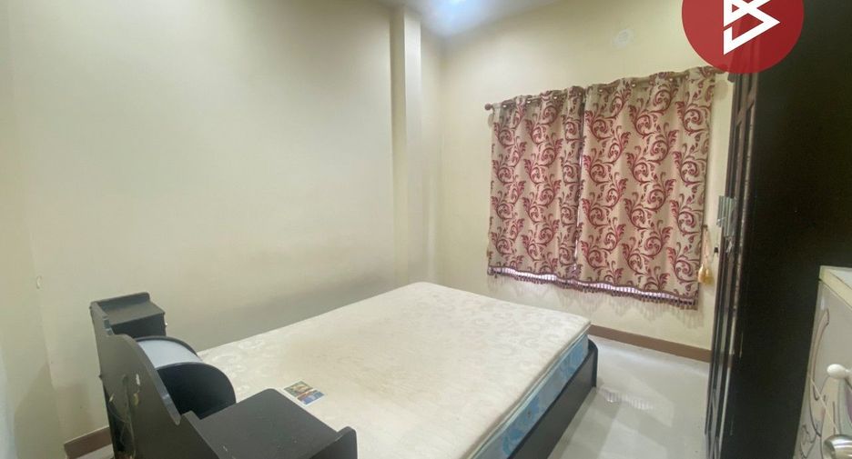 Casa en venta de 3 habitaciones en Si Racha, Chonburi