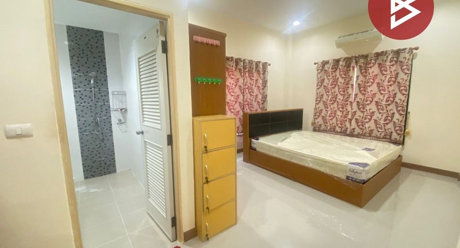 Casa en venta de 3 habitaciones en Si Racha, Chonburi