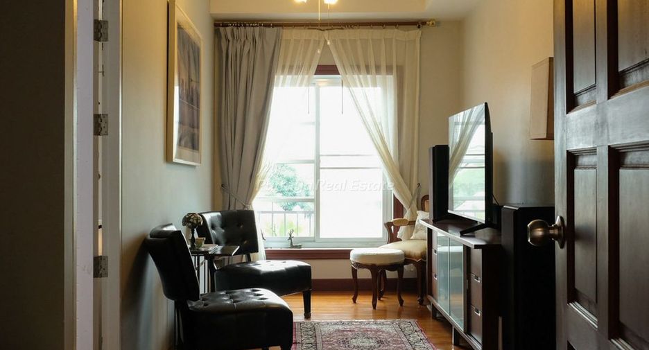 For sale 3 bedrooms villa in Bang Lamung, Chonburi