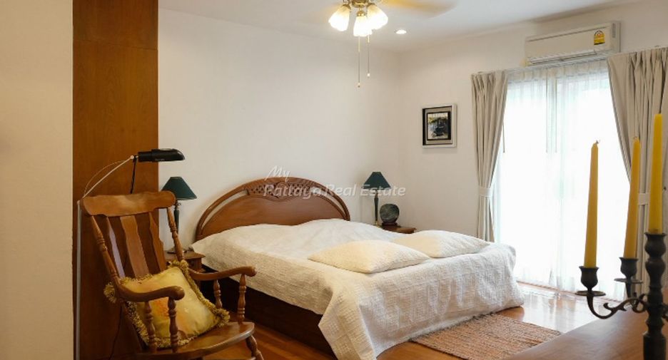 For sale 3 bedrooms villa in Bang Lamung, Chonburi