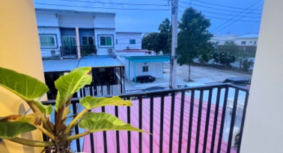 出售 2 卧室 联排别墅 在 Mueang Samut Prakan, Samut Prakan