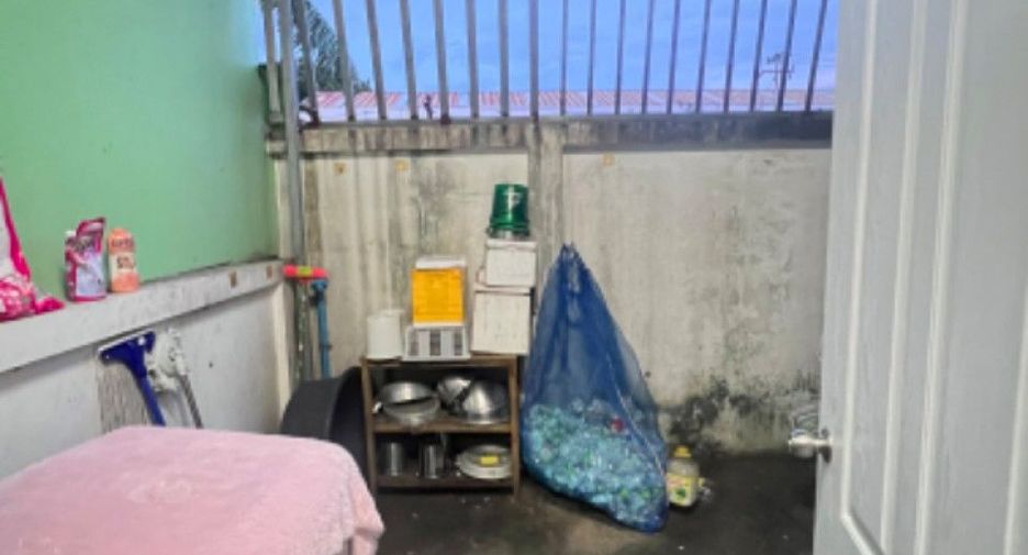 出售 2 卧室 联排别墅 在 Mueang Samut Prakan, Samut Prakan