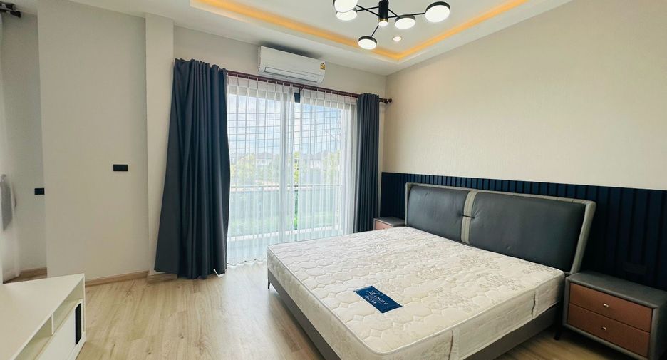For rent 3 bedrooms house in Bang Lamung, Chonburi