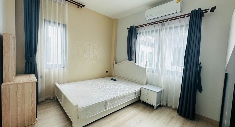 For rent 3 bedrooms house in Bang Lamung, Chonburi