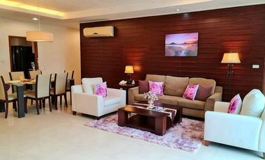 For rent 3 bedrooms condo in Watthana, Bangkok
