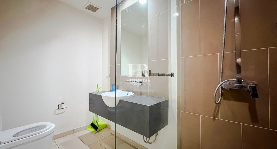 À vendre studio condo à Bang Lamung, Chonburi
