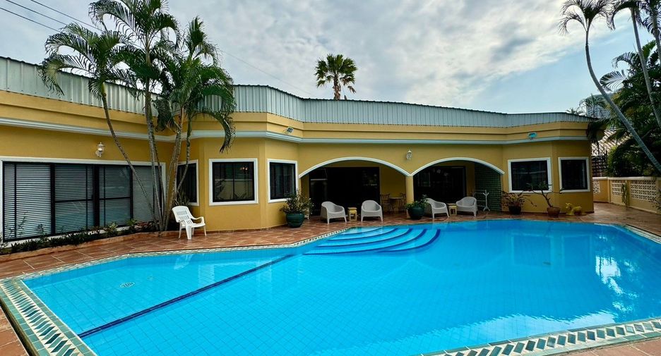 Villa zur Miete mit 3 Zimmer in Bang Lamung, Chonburi