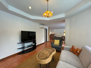 Villa zur Miete mit 3 Zimmer in Bang Lamung, Chonburi